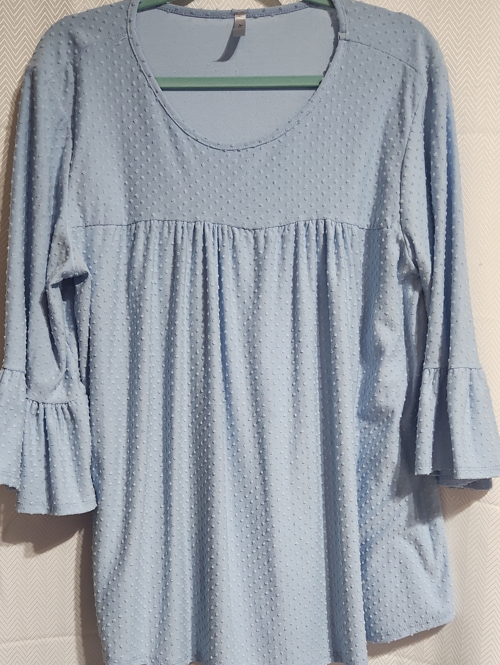 1X Light Blue Ruffle-Sleeve Tunic Top